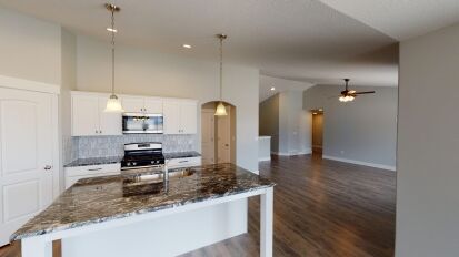 Brandon-Park-Emily-B-Edge-Homes-05262022_090942