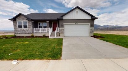 Brandon-Park-Emily-B-Edge-Homes-05262022_091427