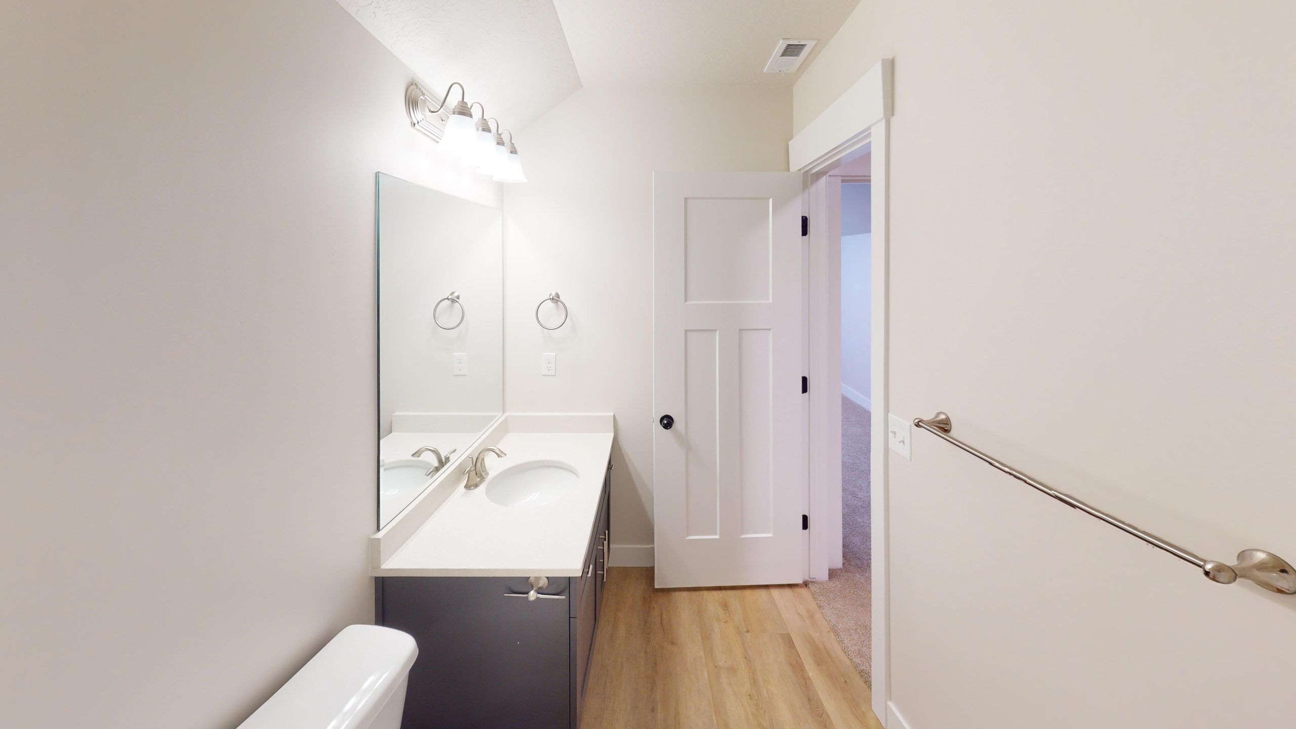 Katrina-A-Ridgehorne-134-Bathroom