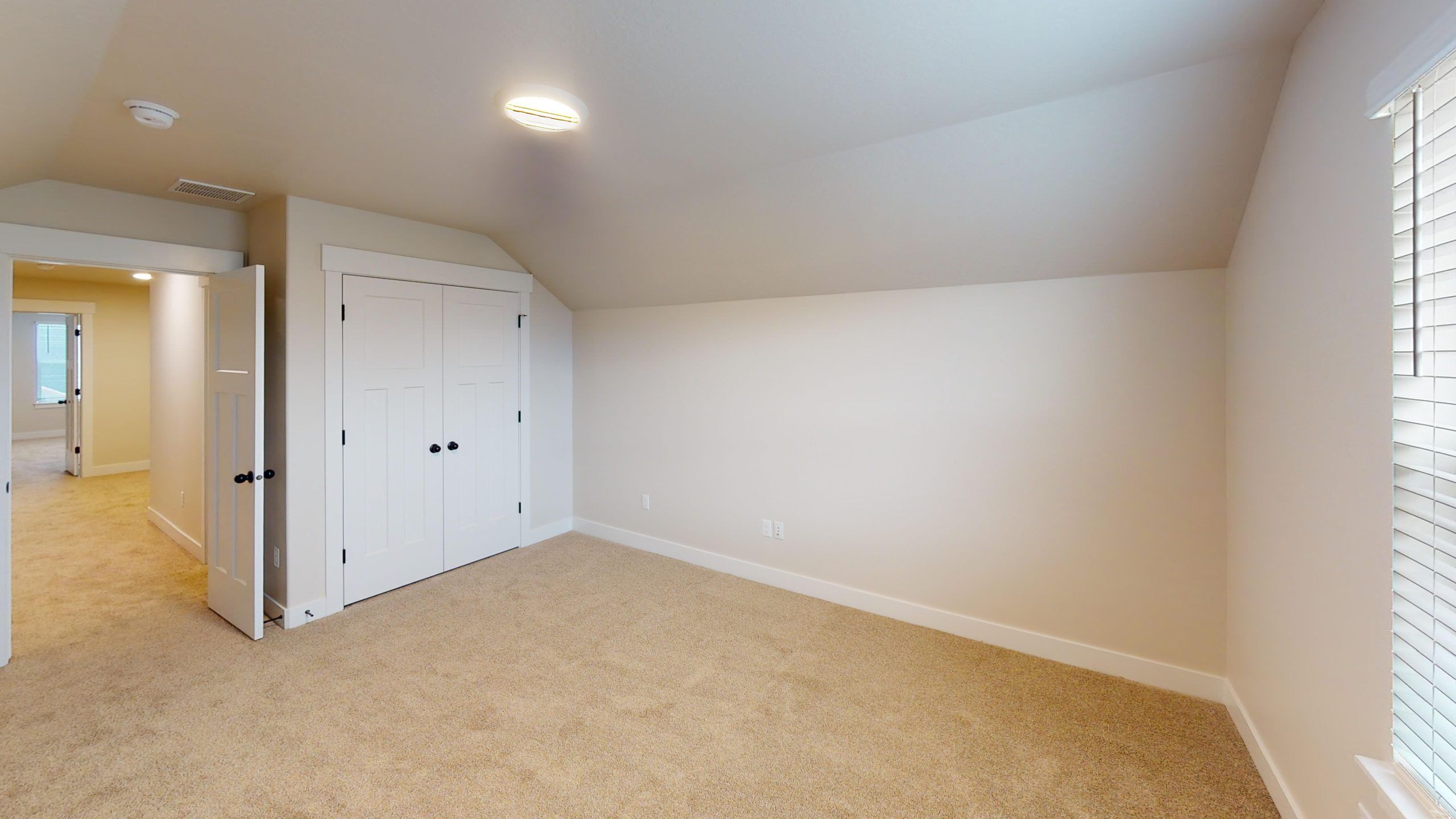 Katrina-A-Ridgehorne-134-Unfurnished 8
