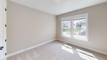 The-Paisley-A-Ridgehorne-146-Unfurnished 3