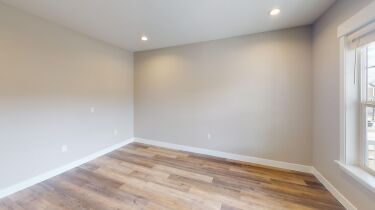 The-Paisley-A-Ridgehorne-146-Unfurnished 8