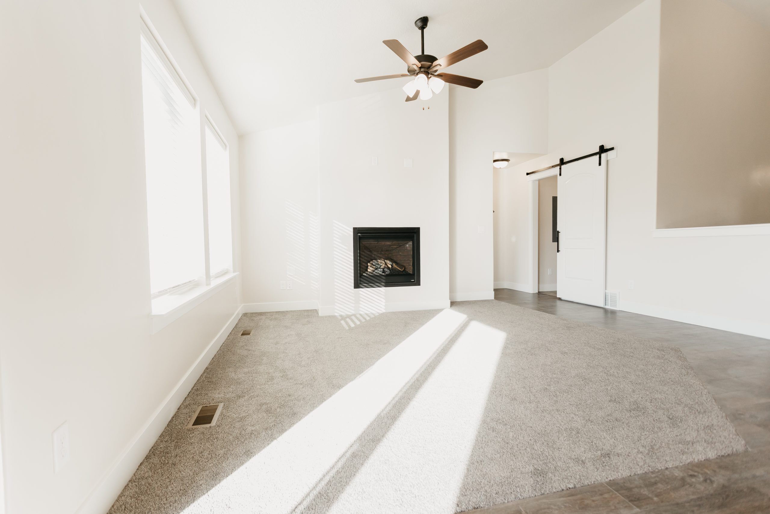 EdgeHomes: Quailhill 422