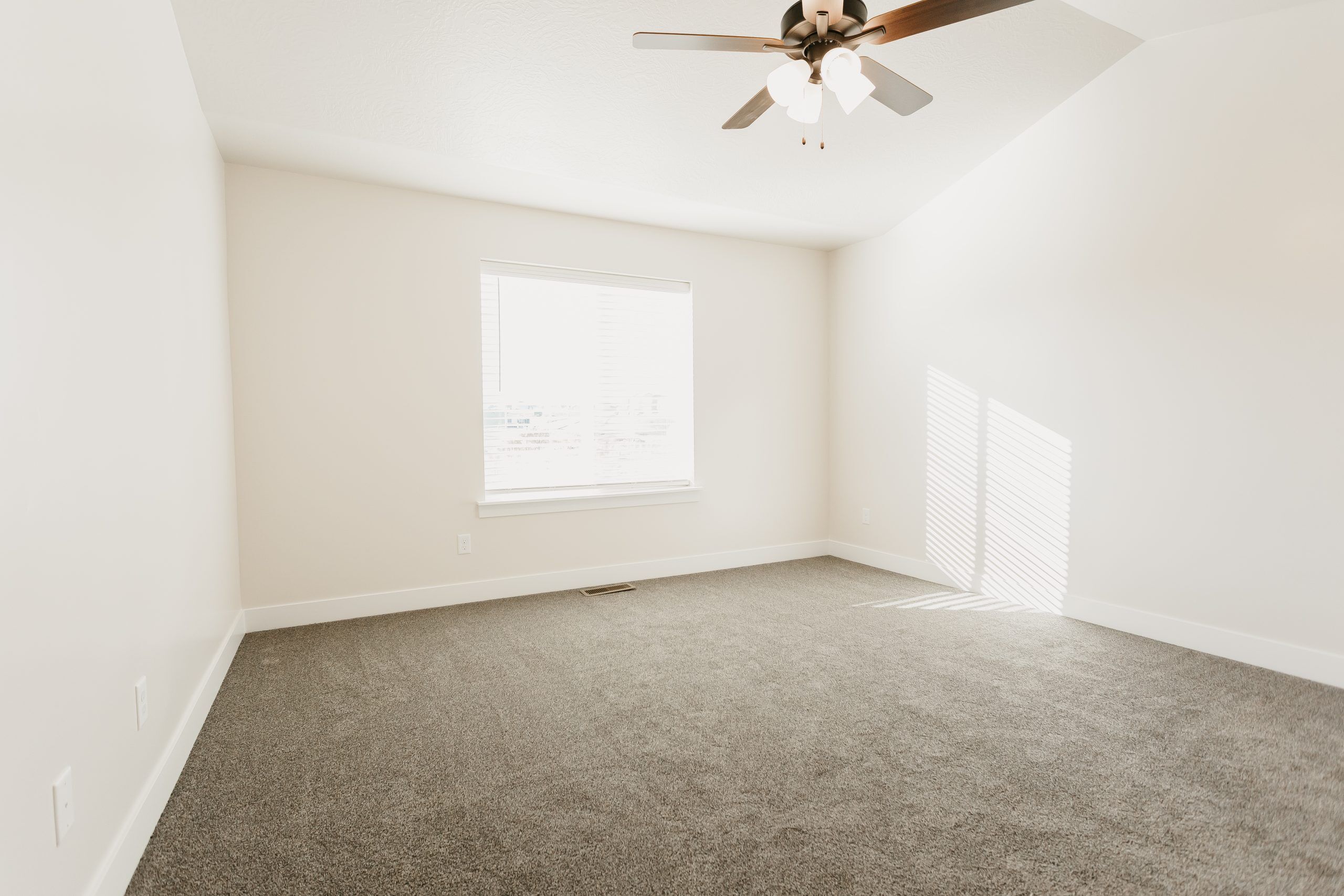 EdgeHomes: Quailhill 422