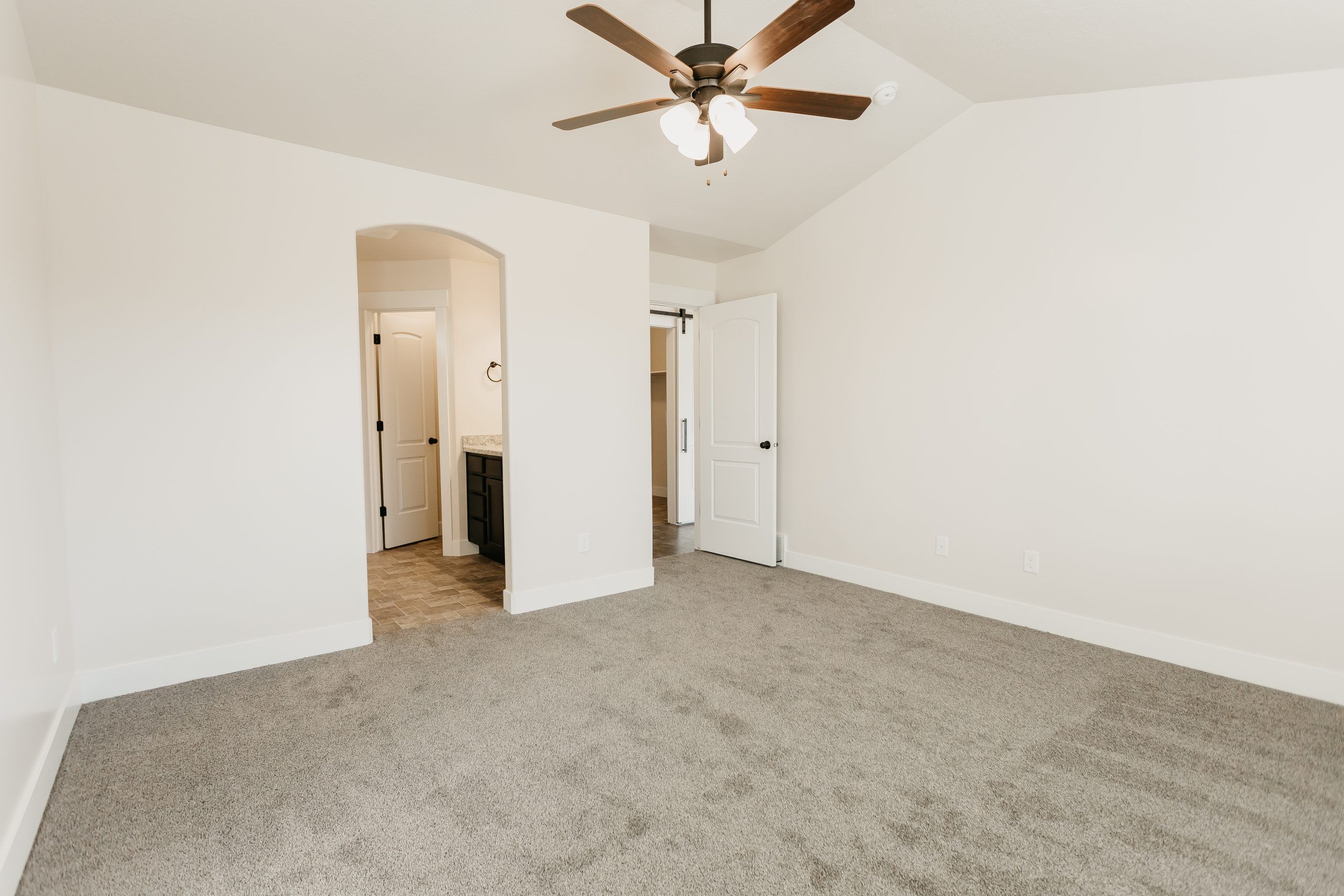 EdgeHomes: Quailhill 422