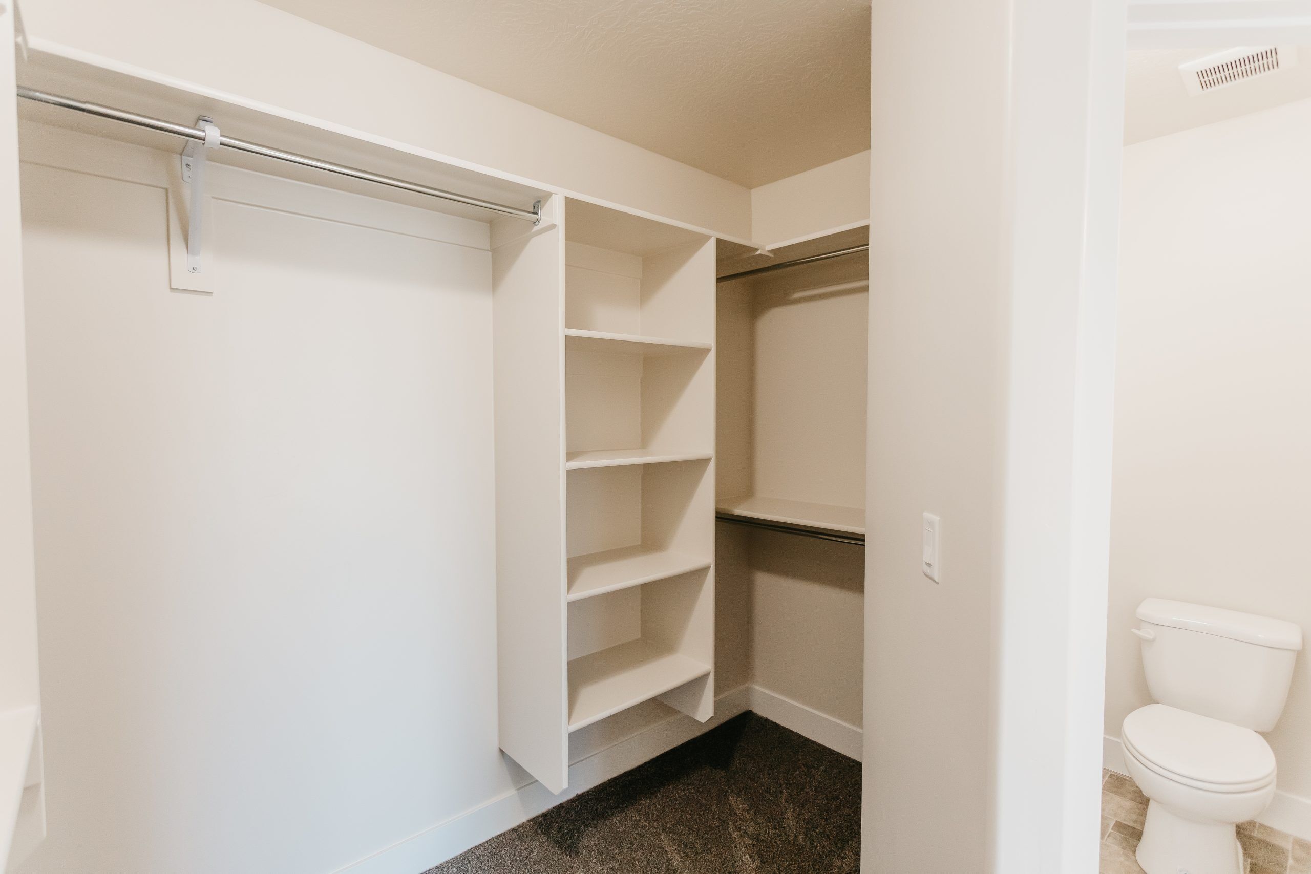 EdgeHomes: Quailhill 422