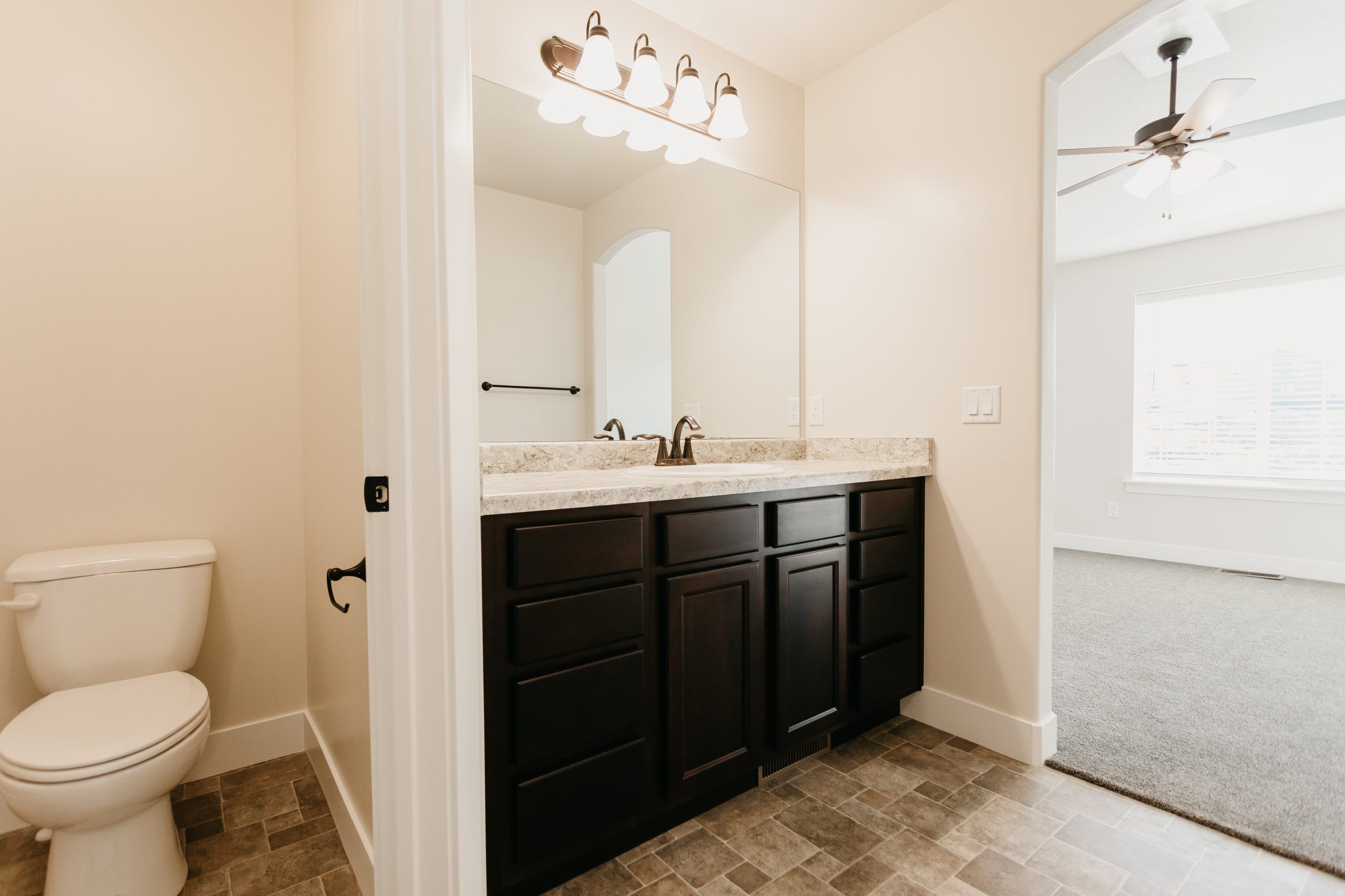 EdgeHomes: Quailhill 422