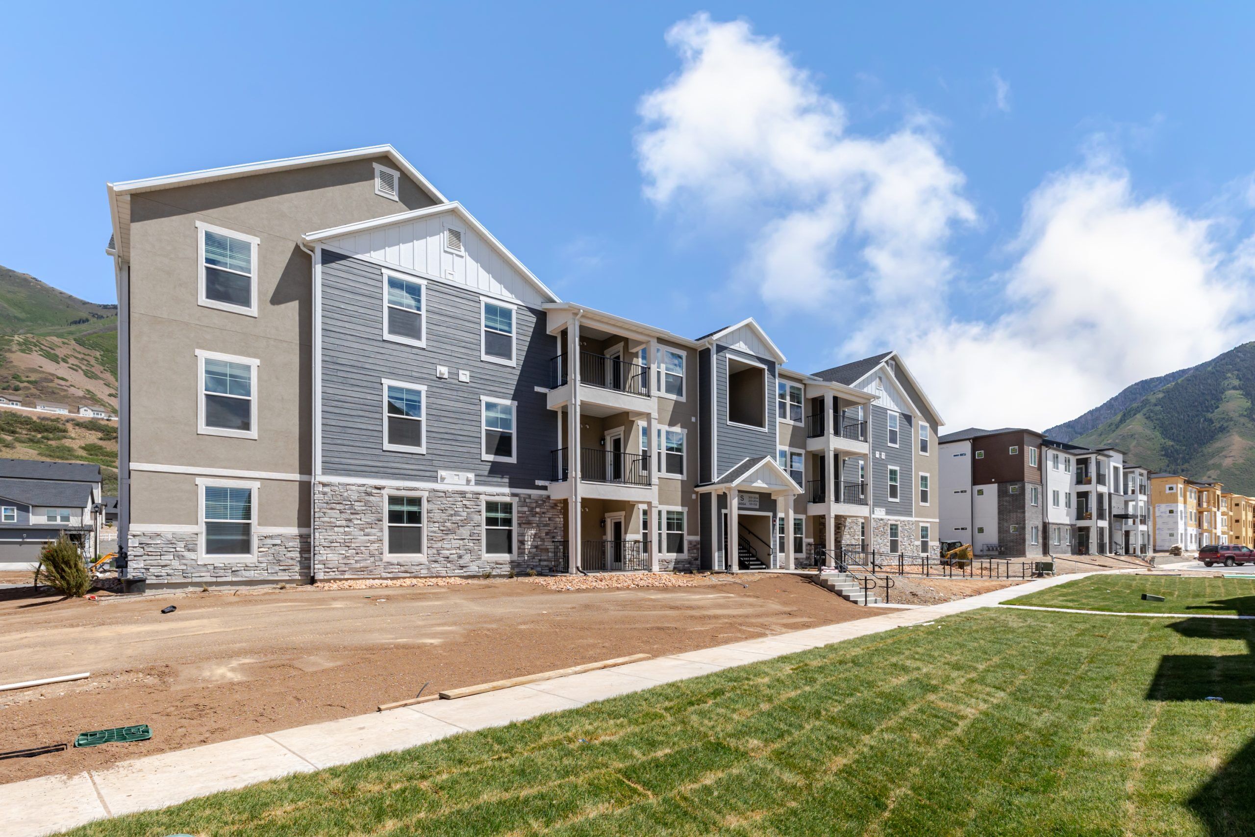 Edge Homes home at 4664 S 680 West S201