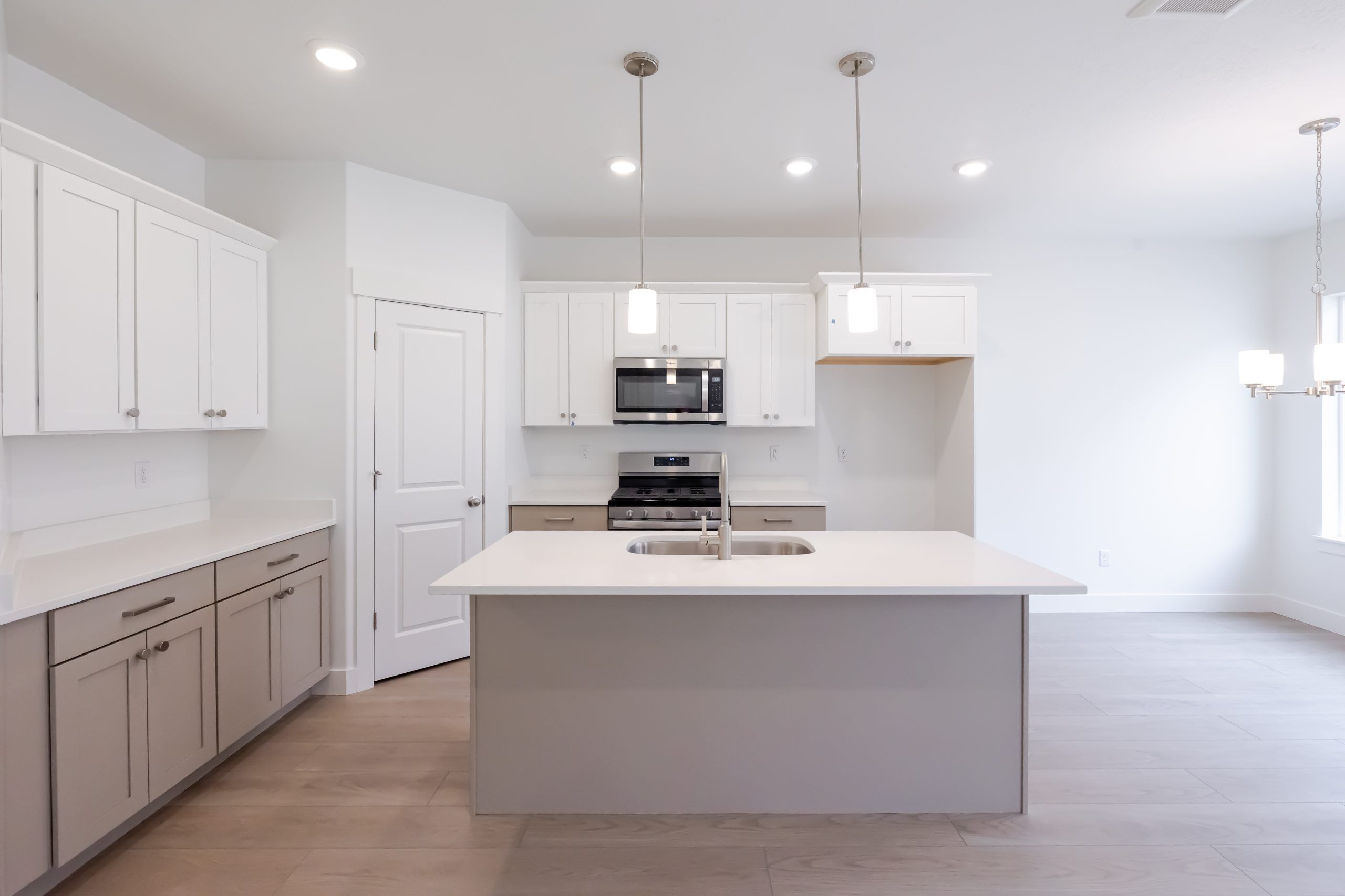 EDGE-8286