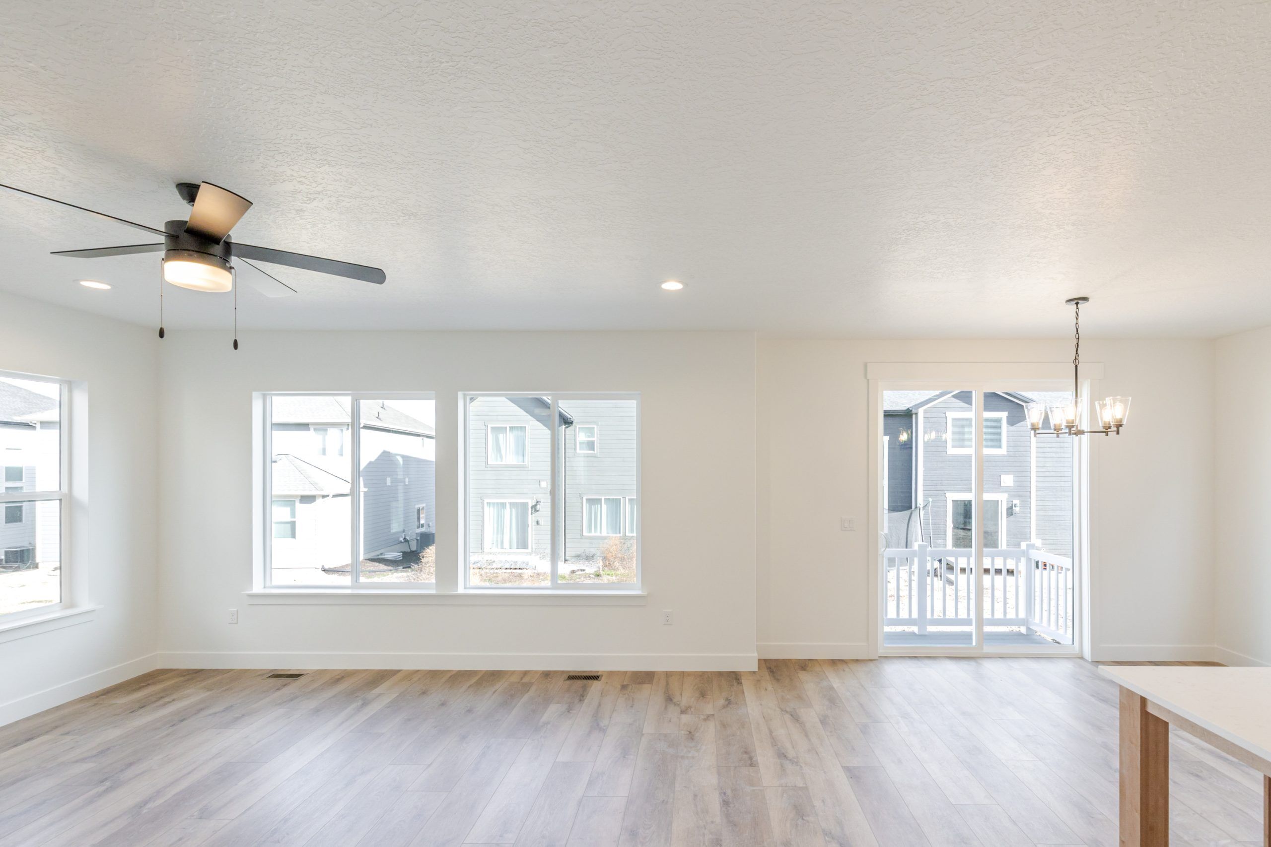 7B4A5118