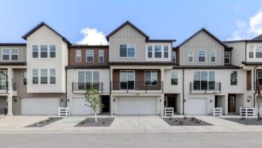 Type F Inner Townhome